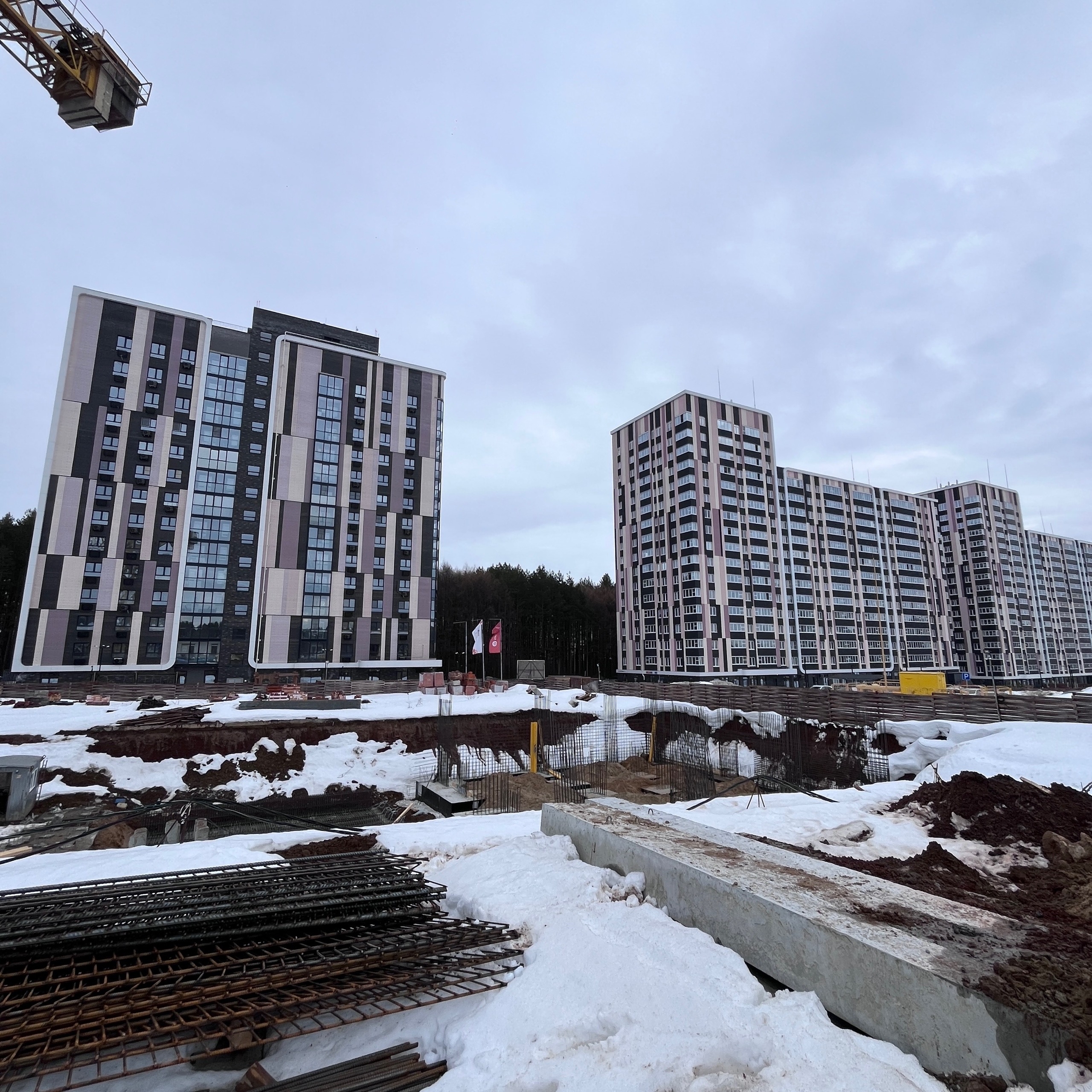 Март 2026 